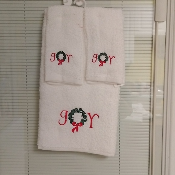 Embroidered bath set x2 - Picture 3 of 3